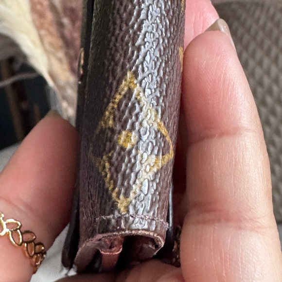 Louis Vuitton Vintage Monogram Wallet - Picture 15 of 16